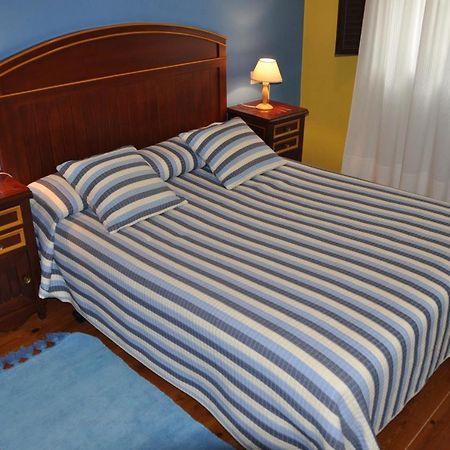Hotel Apartamentos El Meirel Пола-де-Сомьедо Экстерьер фото